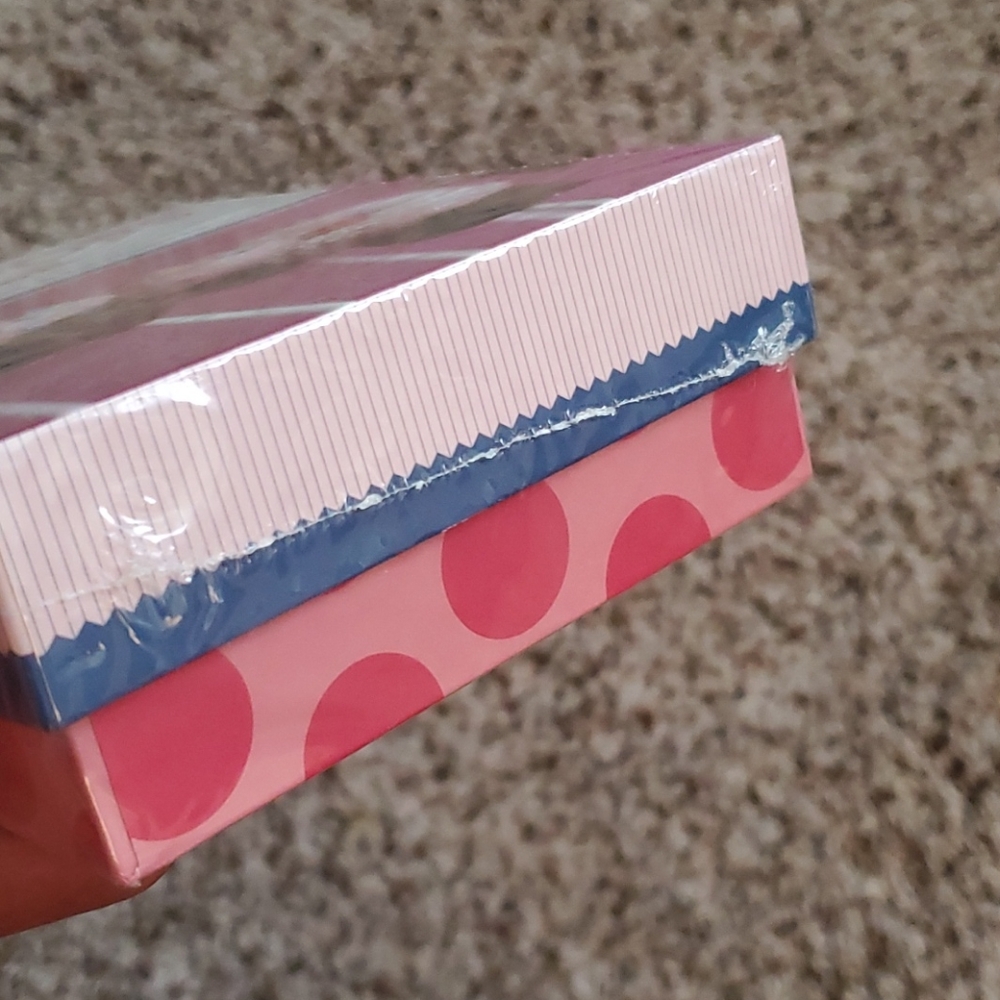 20 Notecards & Envelopes - Picture 4 of 4